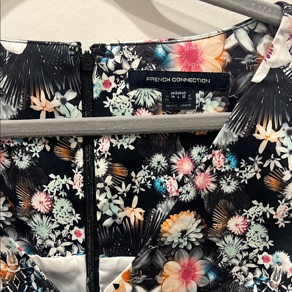 French connection Floral Sleeveless Dress - Picture 2 of 5